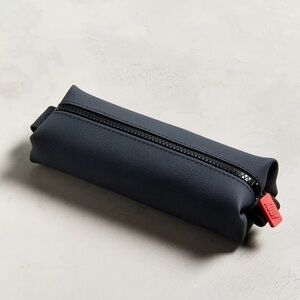 Urban outfitters Tooletries Mini Koby Dopp Kit in charcoal NWT